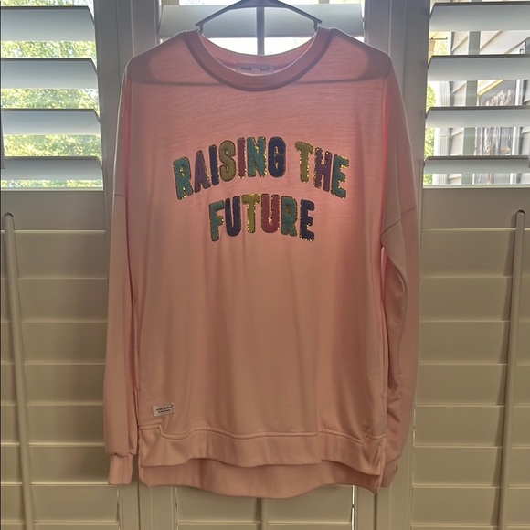 Simply Southern Coral Sweatshirt - Picture 1 of 6
